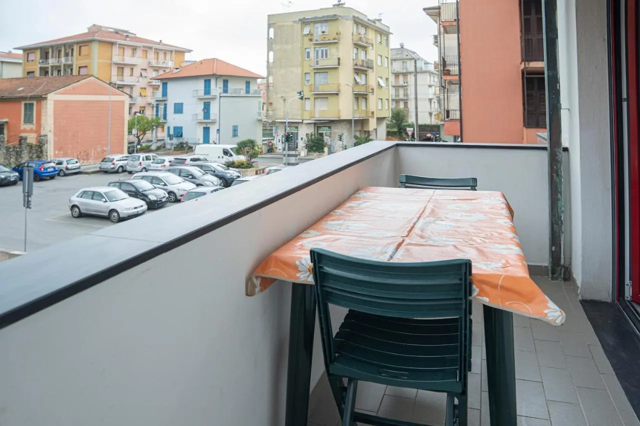 026 - Casa Maele 100 Metri Dalla Spiaggia, Centrale Sestri Levante Apartment