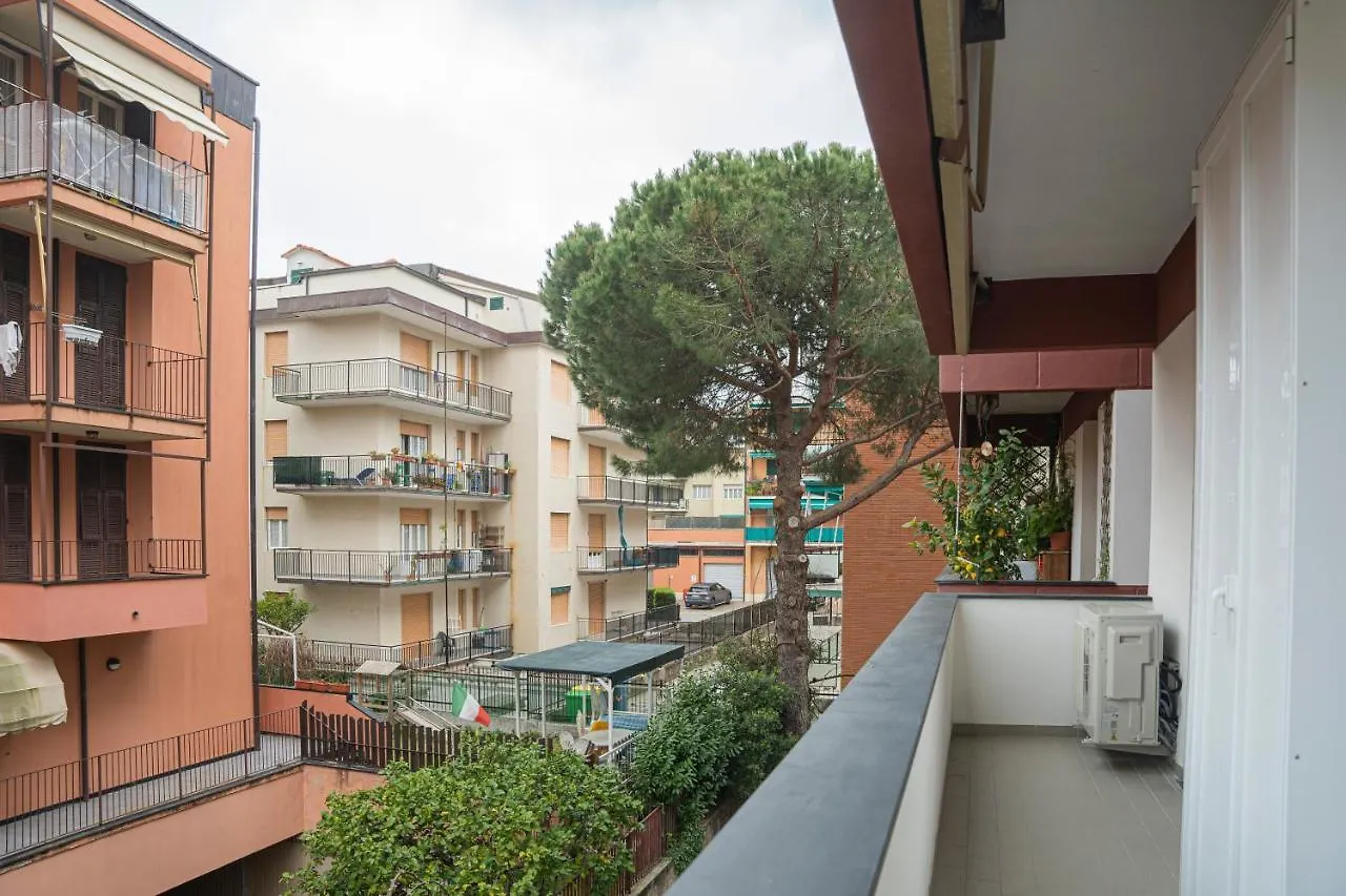 026 - Casa Maele 100 Metri Dalla Spiaggia, Centrale Sestri Levante Italy