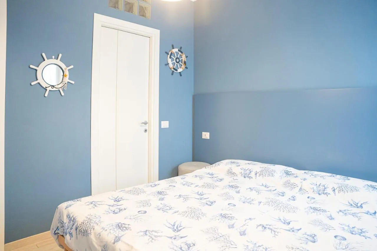 026 - Casa Maele 100 Metri Dalla Spiaggia, Centrale Sestri Levante